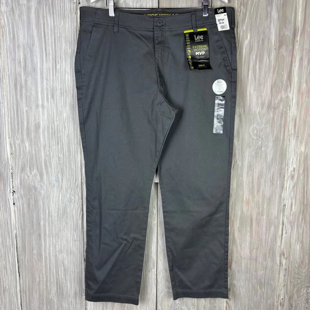 Lee‎ Men's Extreme Motion MVP Slim Fit Straight Leg Pants 40x29 Painters Grey